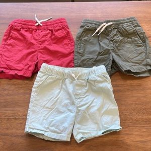 Boys 18-24 month Old Navy shorts bundle
